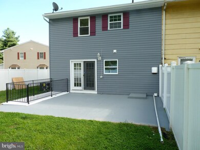 1526 Harford Square Dr, Edgewood, MD 21040 - photo 4