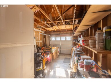 1318 SW 3rd Place, Pendleton, OR 97801 - photo 5