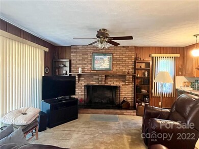 191 Keystone Dr, Asheville, NC 28806 - photo 6