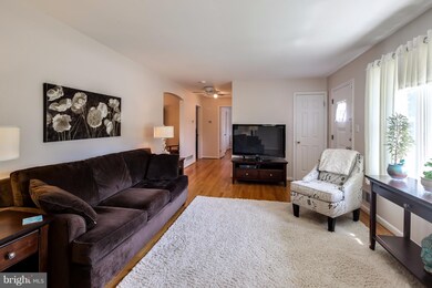 7929 James Ave, Ellicott City, MD 21043 - photo 6