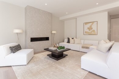 289 Tappan St, Brookline, MA 02445 - photo 2