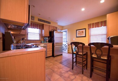 348 Fairbanks Ave, Staten Island, NY 10306 - photo 4