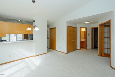 2403 Mansfield St-106