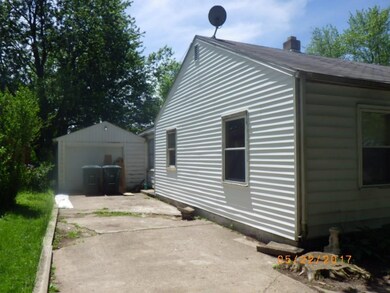 1813 E 24th St, Muncie, IN 47302 - photo 3