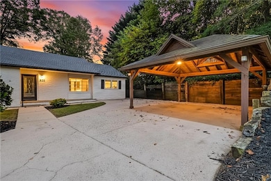 531 Crestview Terrace, Gainesville, GA 30501 - photo 2