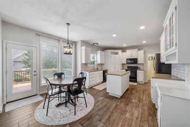 5817 Woodstock St, Shawnee, KS 66218 - photo 5