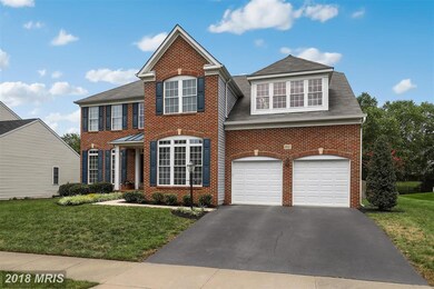 812 Lamoka Dr, Odenton, MD 21113 - photo 2