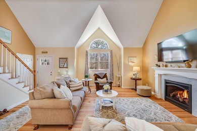 132 Hooppole Rd, Mashpee, MA 02649 - photo 3