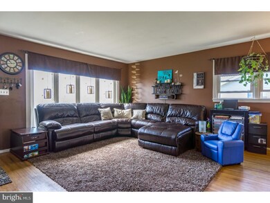 3763 Susan Ln, Brookhaven, PA 19015 - photo 3