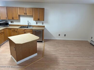 7428 Meadow St unit 7G, Anchorage, AK 99507 - photo 3
