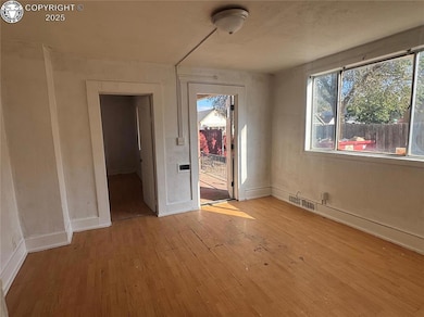1027 E Abriendo Ave, Pueblo, CO 81004 - photo 3