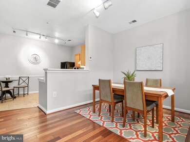 8741 Bright Meadow Ct, Odenton, MD 21113 - photo 6