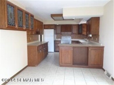 460 Valleyview Rd, Dakota, MN 55925 - photo 2