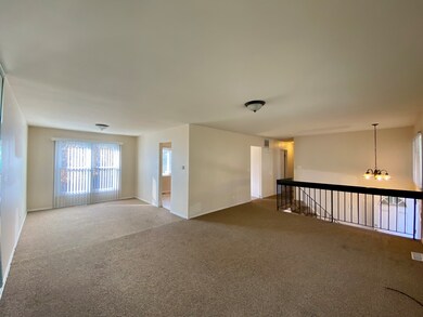 17820 Yale Ln, Country Club Hills, IL 60478 - photo 6