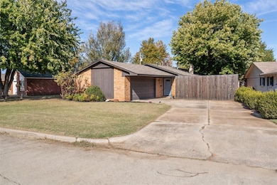 5609 NW 67th St, Warr Acres, OK 73132 - photo 5