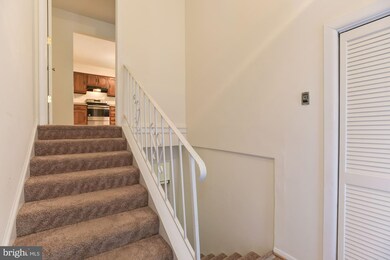 16525 Abbey Dr, Bowie, MD 20715 - photo 4