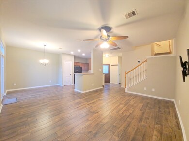 12221 Medina Lake Dr, Tomball, TX 77377 - photo 5