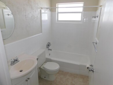 741 Hummingbird Way unit 4, North Palm Beach, FL 33408 - photo 7