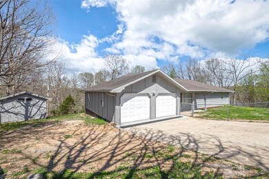 14423 Tailor Rd, Saint Robert, MO 65584 - photo 3