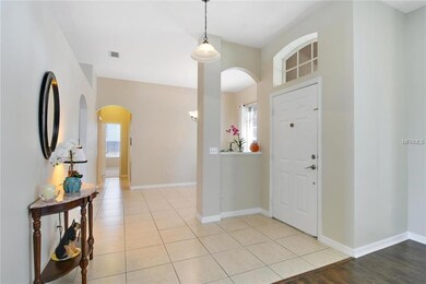 190 Longhirst Loop, Ocoee, FL 34761 - photo 2