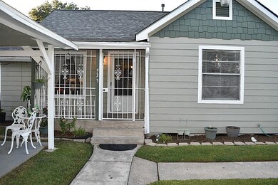 533 Comile St, Houston, TX 77022 - photo 3