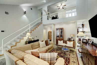 10131 Valley Forge Dr, Houston, TX 77042 - photo 2