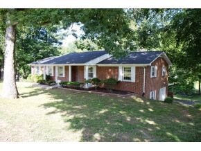 809 Swadley Rd, Johnson City, TN 37601 - photo 7