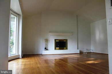 1214 Wine Spring Ln, Towson, MD 21204 - photo 2