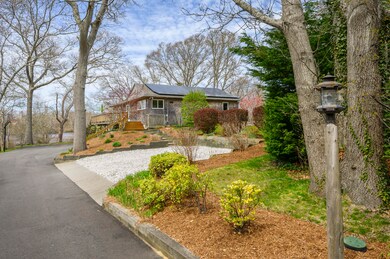 000-photo-front-view-8272265