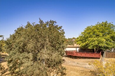 602 Laura Way, Paso Robles, CA 93446 - photo 2
