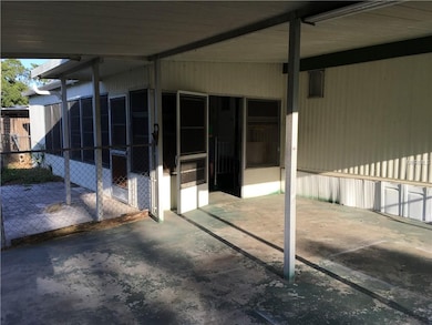 car port and Florida room