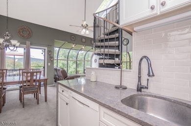 5 Augusta Dr, Vernon, NJ 07462 - photo 2