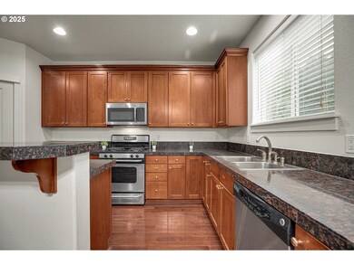 7110 SW Queen Ln, Beaverton, OR 97008 - photo 7