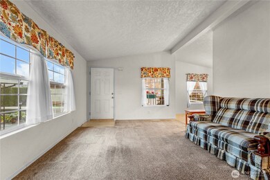 10703 62nd St E unit 82, Puyallup, WA 98372 - photo 7