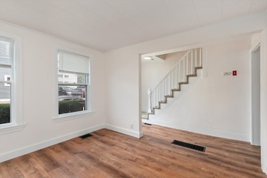 7 Cox Ct, Beverly, MA 01915 - photo 4