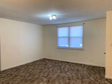 112 Hunt St, Manchester, TN 37355 - photo 2