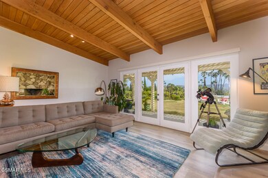 23762 Ladrillo St Los Angeles CA 91367 U