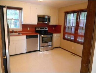 69 Cortland Ln, Boxborough, MA 01719 - photo 3