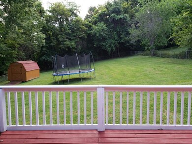 1506 Bell Ridge Rd, Johnson City, TN 37601 - photo 5