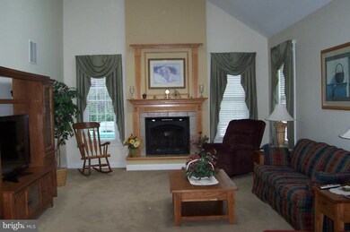 4824 Tilley Dr, Sykesville, MD 21784 - photo 4