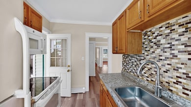 5 Ropes St unit 1, Salem, MA 01970 - photo 4