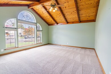 4.side view living room