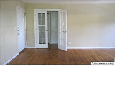 336 South St unit B, Eatontown, NJ 07724 - photo 4