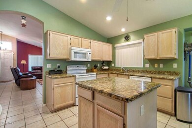 5181 W Kesler Ln unit 2, Chandler, AZ 85226 - photo 7