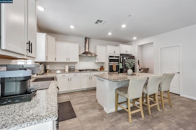 158 Wooley Creek Way, Brentwood, CA 94513 - photo 4