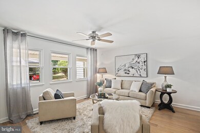 9483 Cameldriver Ct, Columbia, MD 21045 - photo 4