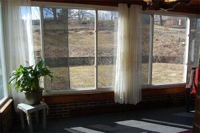 75 Homestead Ave, Holyoke, MA 01040 - photo 5