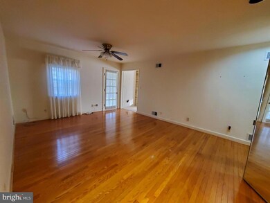 6006 Wolverton Ln, Clinton, MD 20735 - photo 4