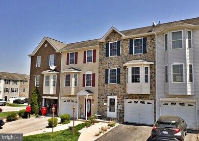 13 Fuzzy Tail Dr, Ranson, WV 25438 - photo 2