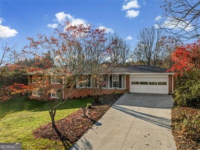 2667 Fontainebleau Dr, Dunwoody, GA 30360 - photo 4